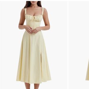 Carmen Bustier Sundress
House of CB dress
Yellow 
Medium